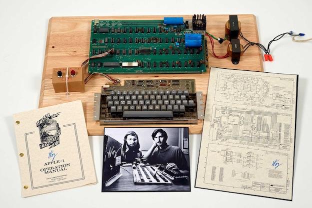 Apple-1