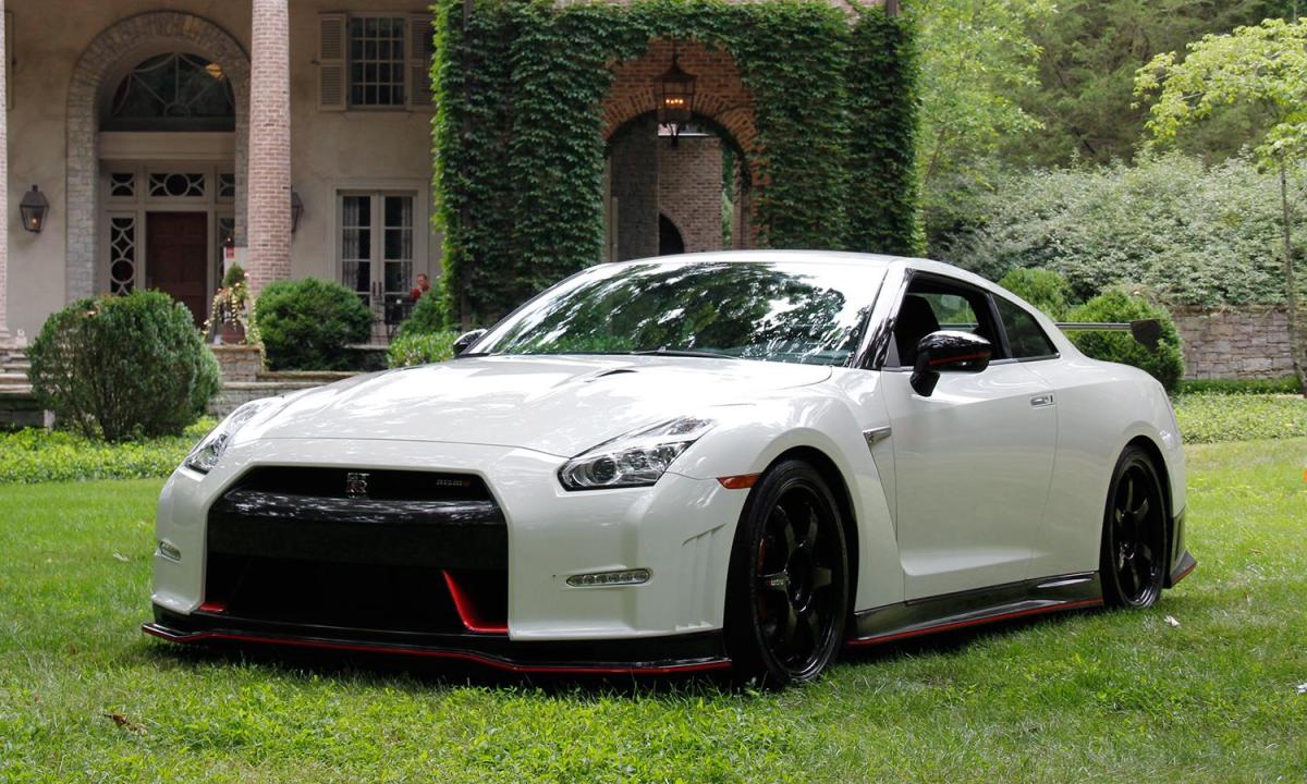 2015 Nissan GT-R NISMO