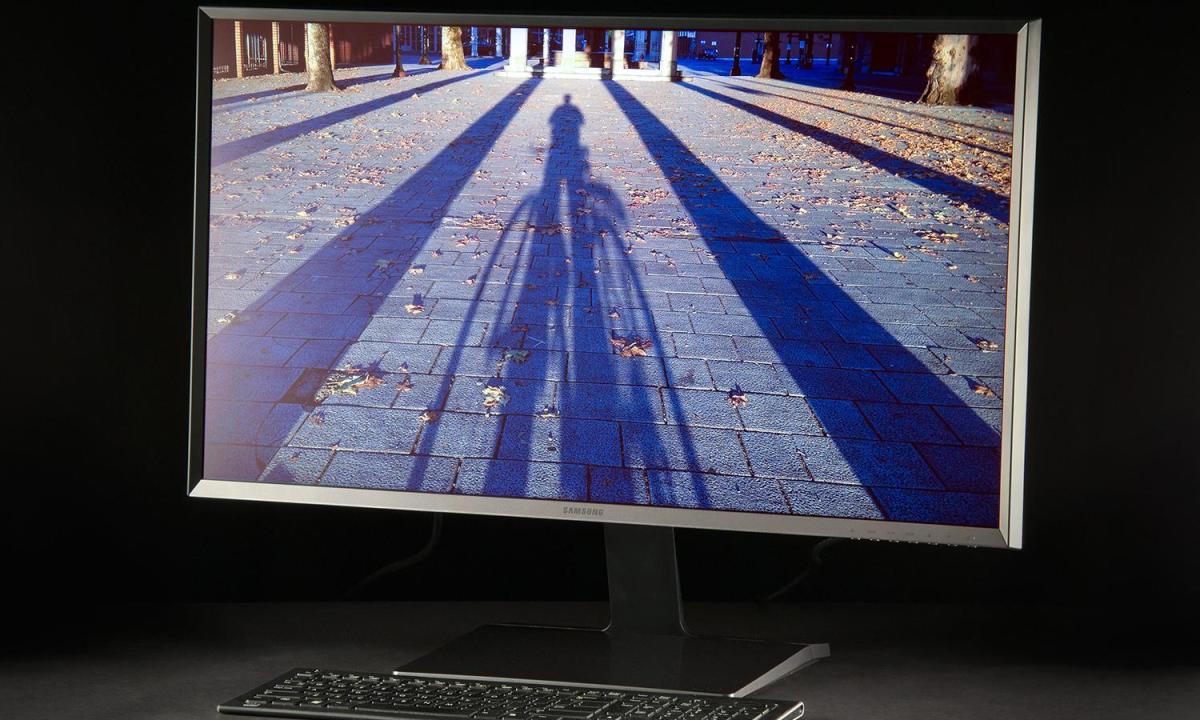 Samsung UD970 4K monitor
