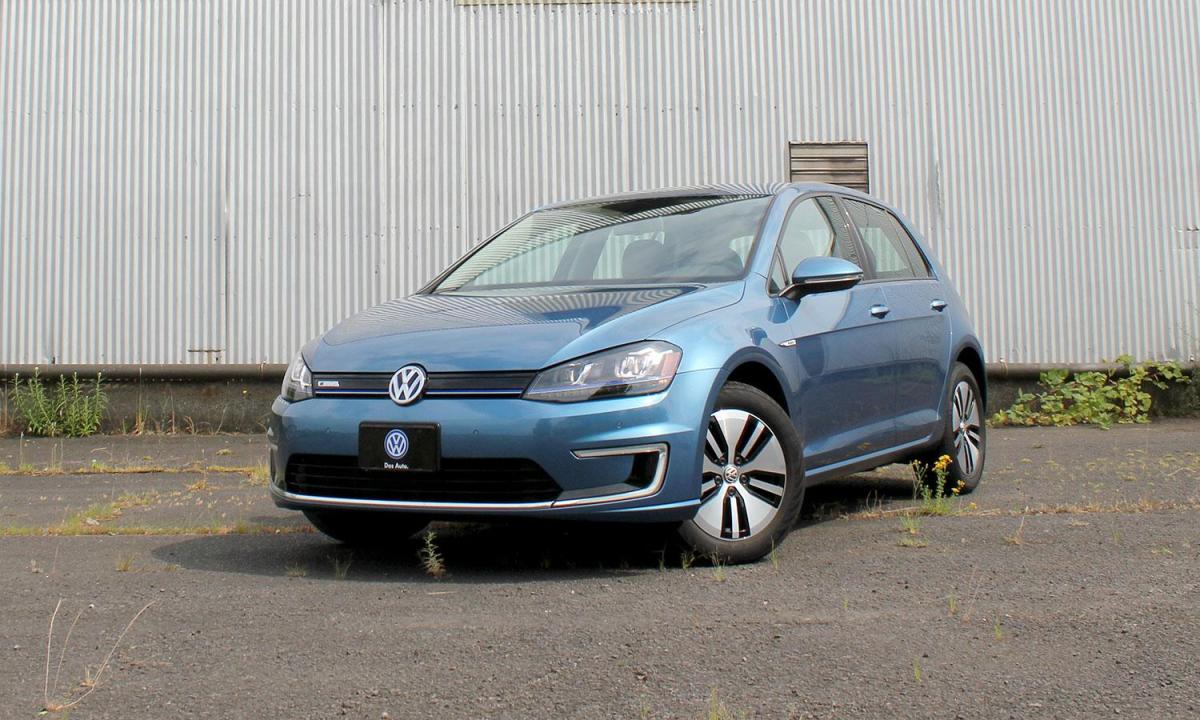 2015 volkswagen e golf review front angle 2