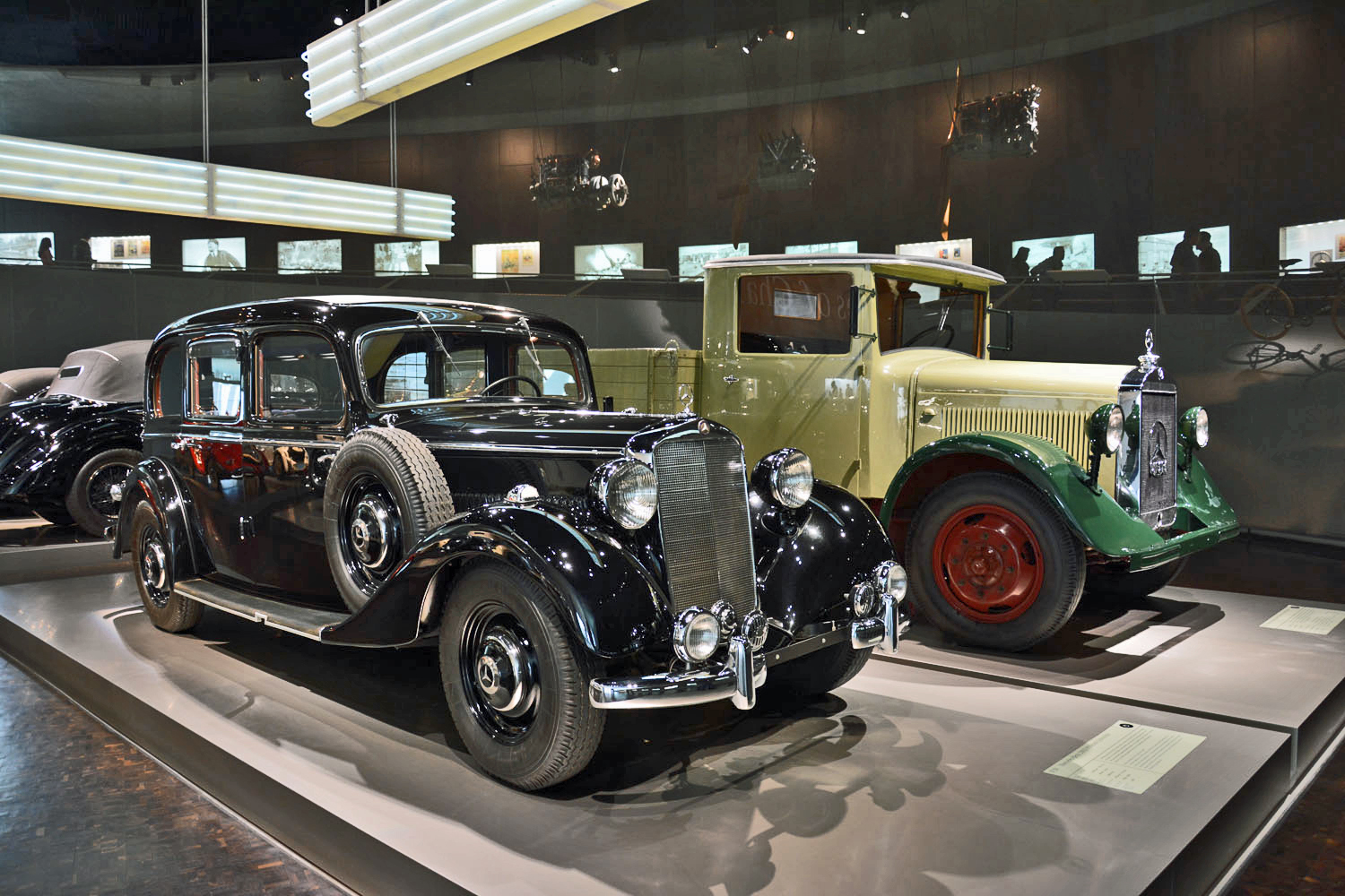 mercedes benz museum stuttgart pictures history ronan glon 260d 6