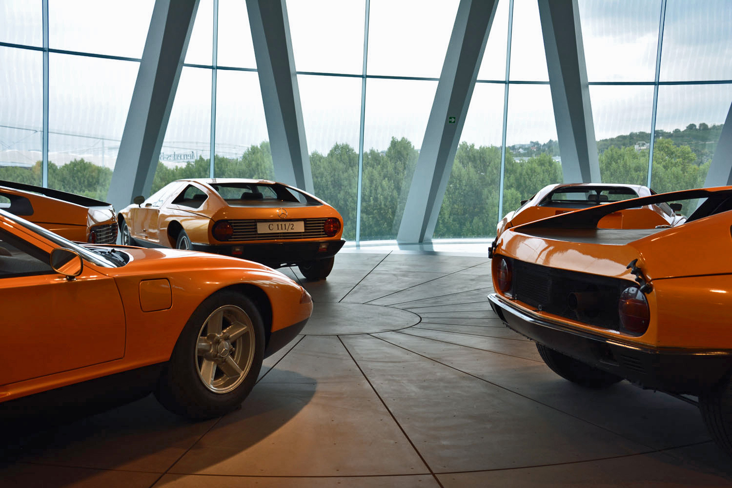 mercedes benz museum stuttgart pictures history ronan glon c111 2