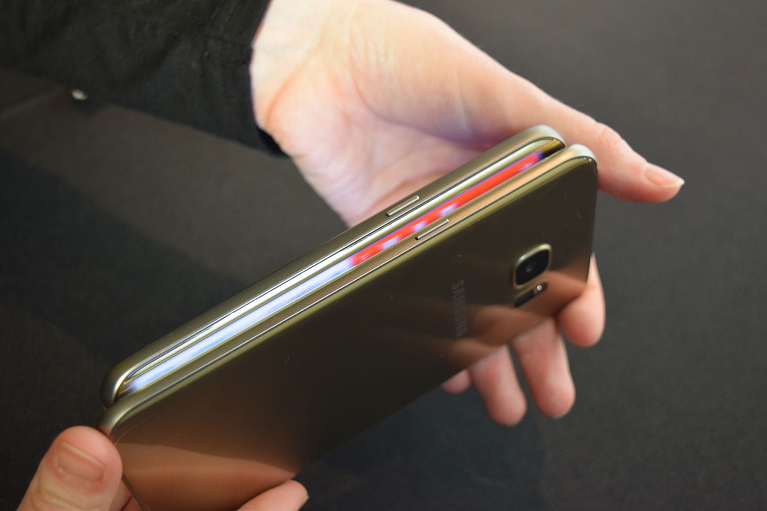 samsung galaxy s7 news and edge together sides angle