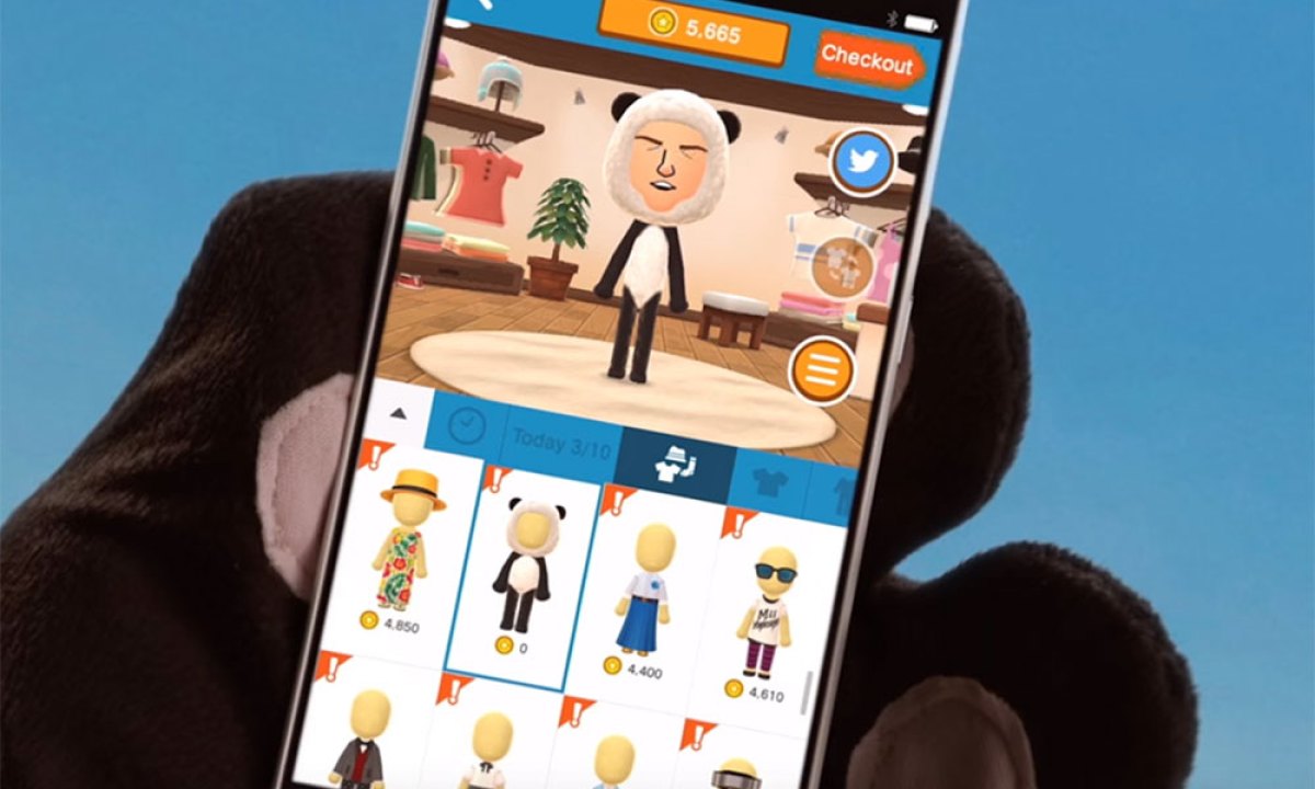 A user dresses up their character in Miitomo.