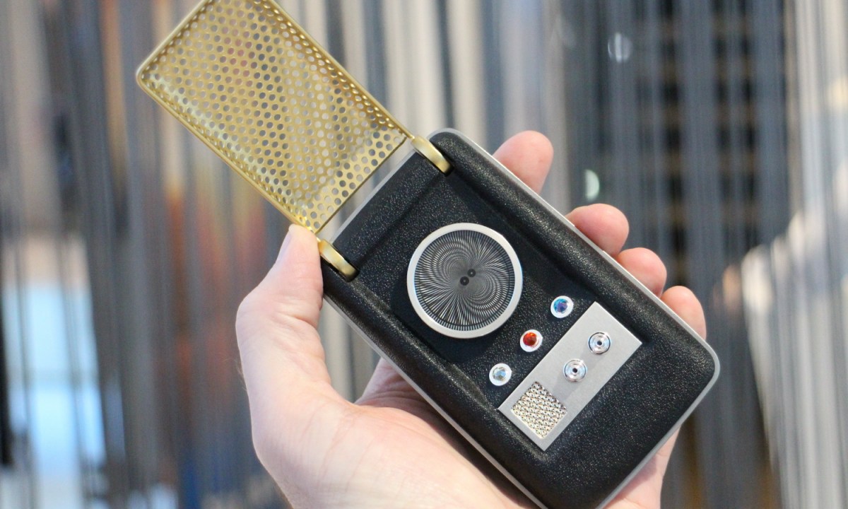 Star Trek Communicator