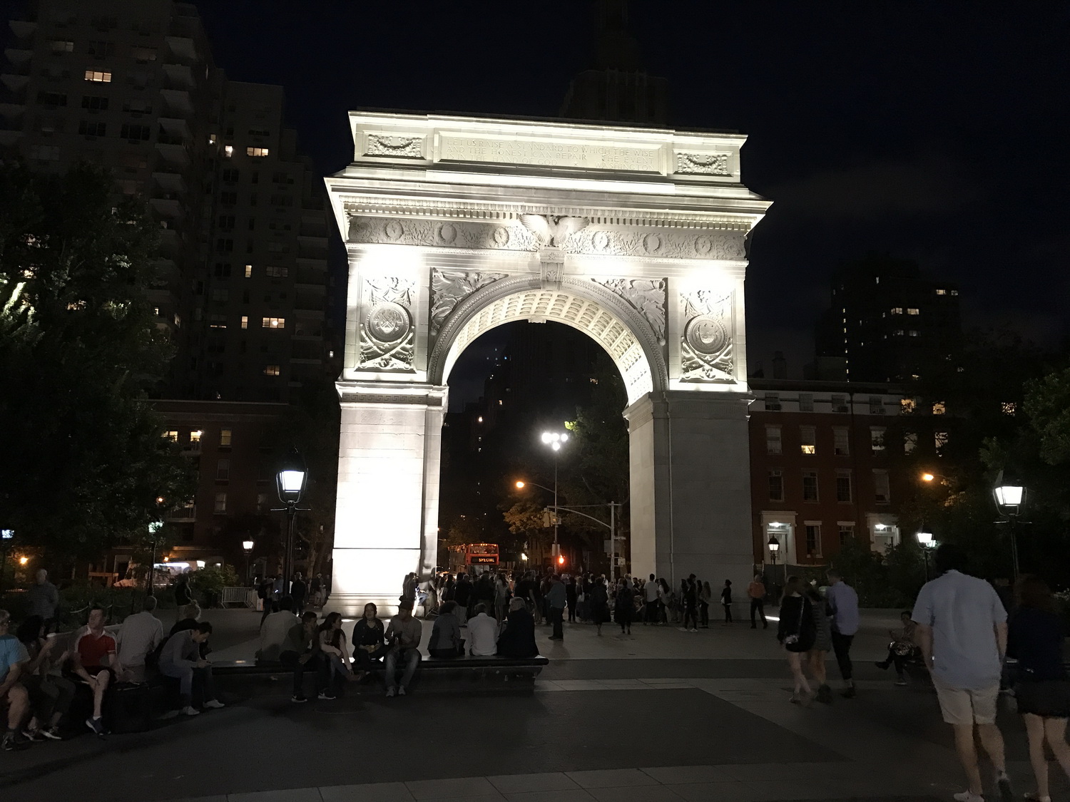 iPhone 7 vs. iPhone 7 Plus camera