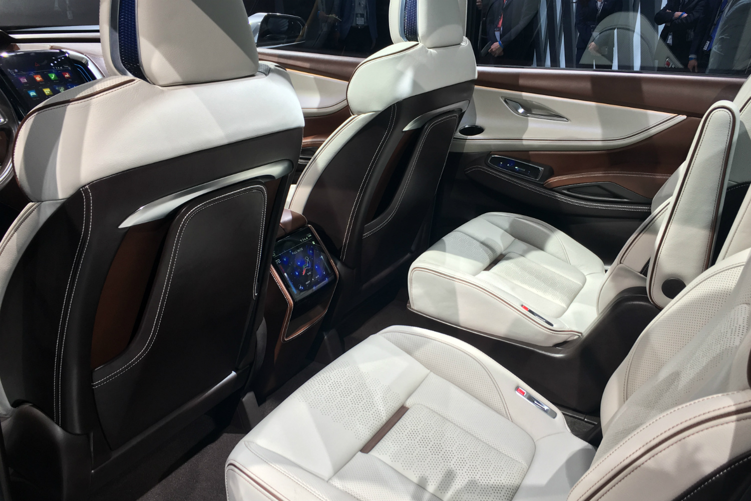 Subaru Ascent Concept