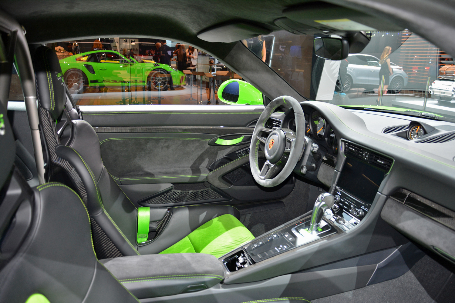 Porsche 911 GT3 RS Weissach Package