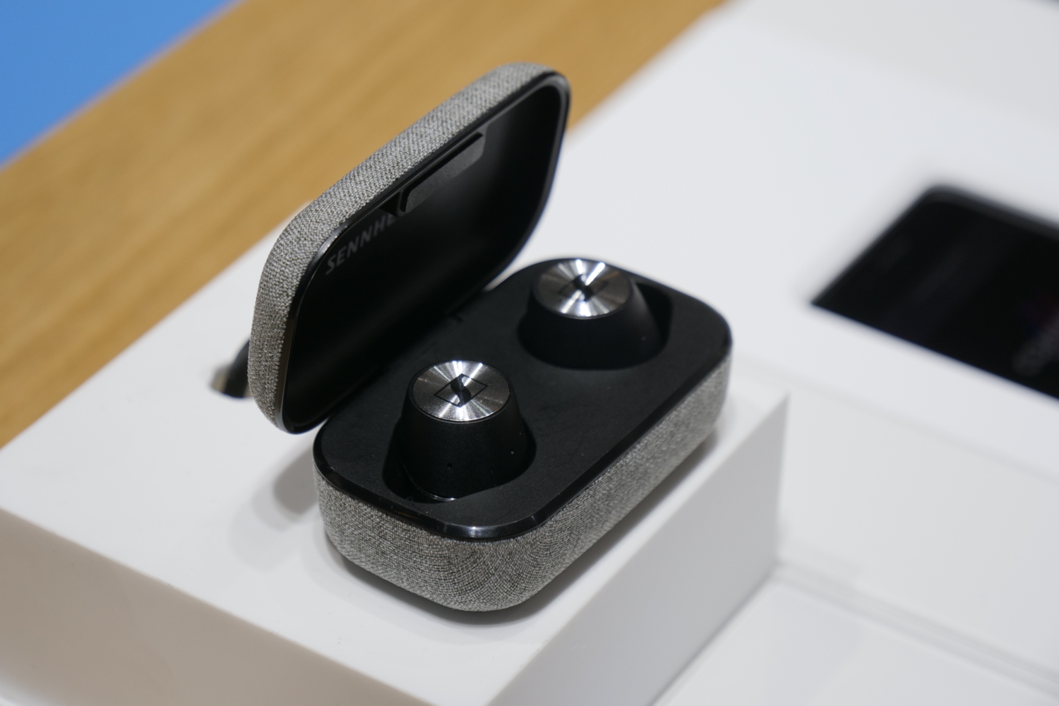 sennheiser momentum true wireless hands on ifa 2018 1