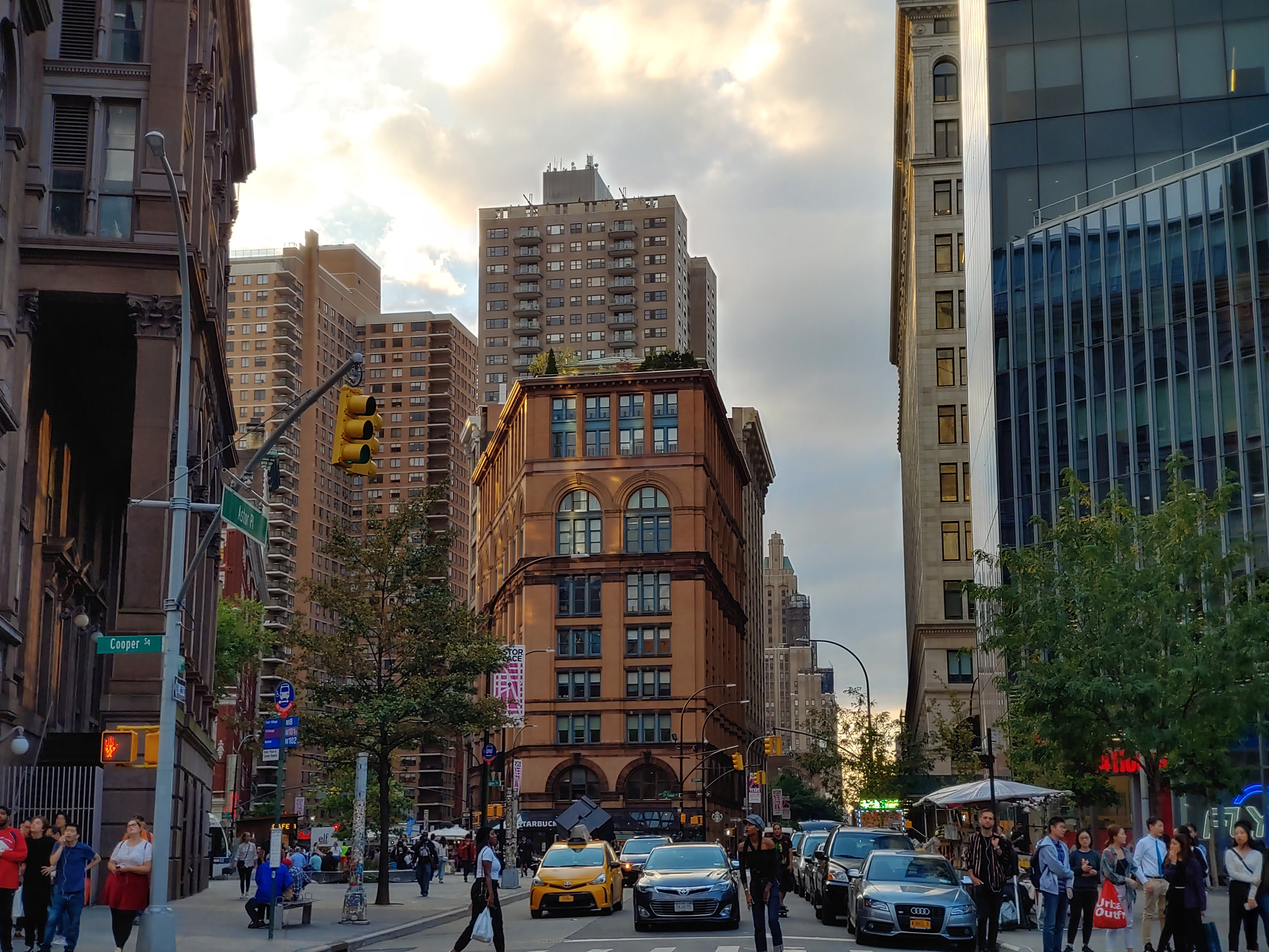 LG V40 ThinQ Review Sample Images