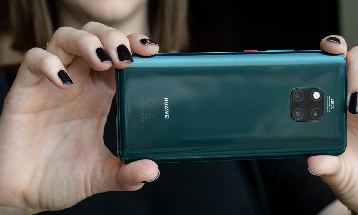 huawei mate 20 pro review rear camera teal lenses xxl