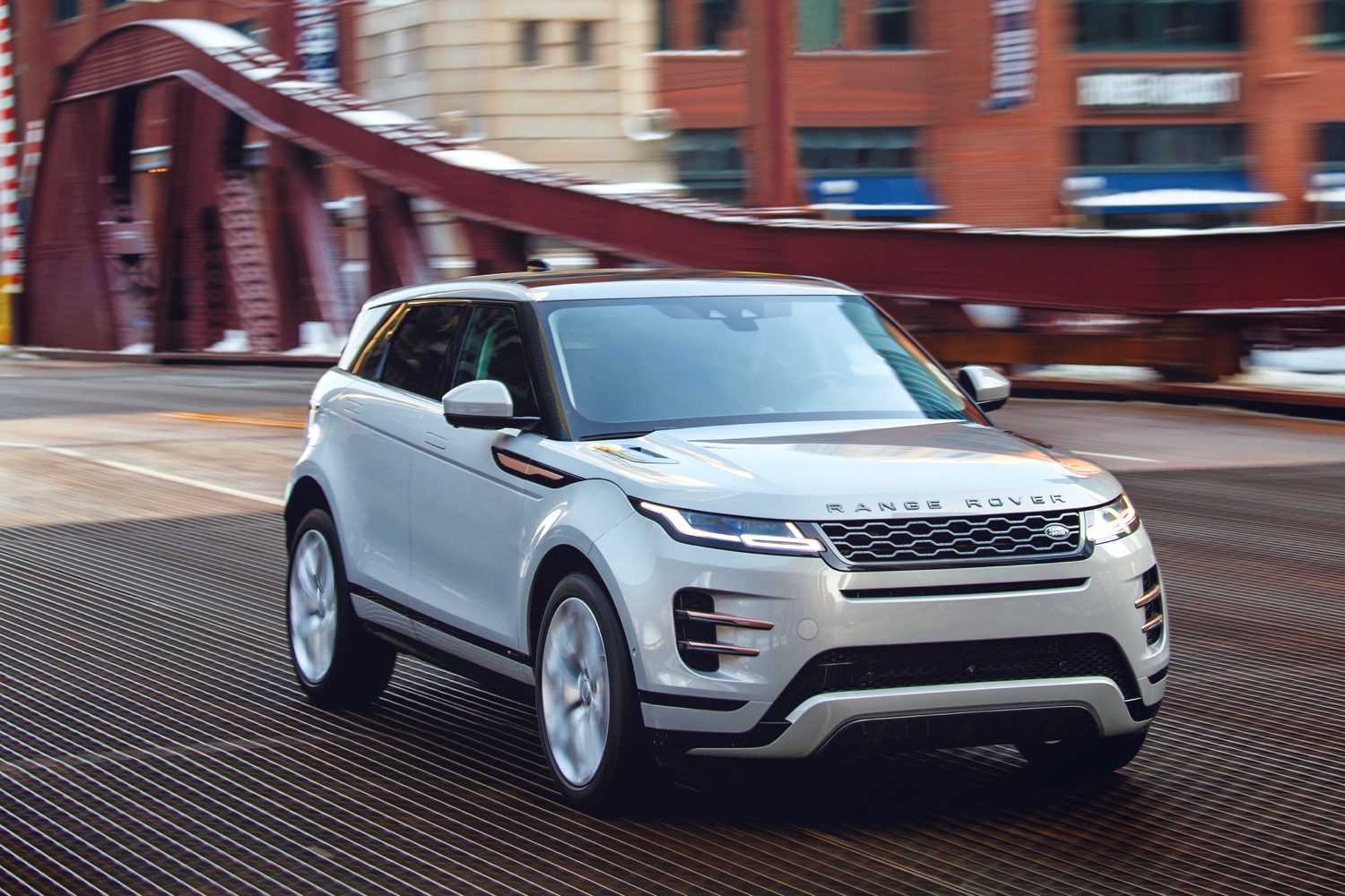 2020 land rover range evoque gets familiar look smarter tech