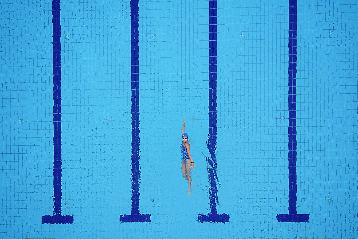 best drone photos swimmer