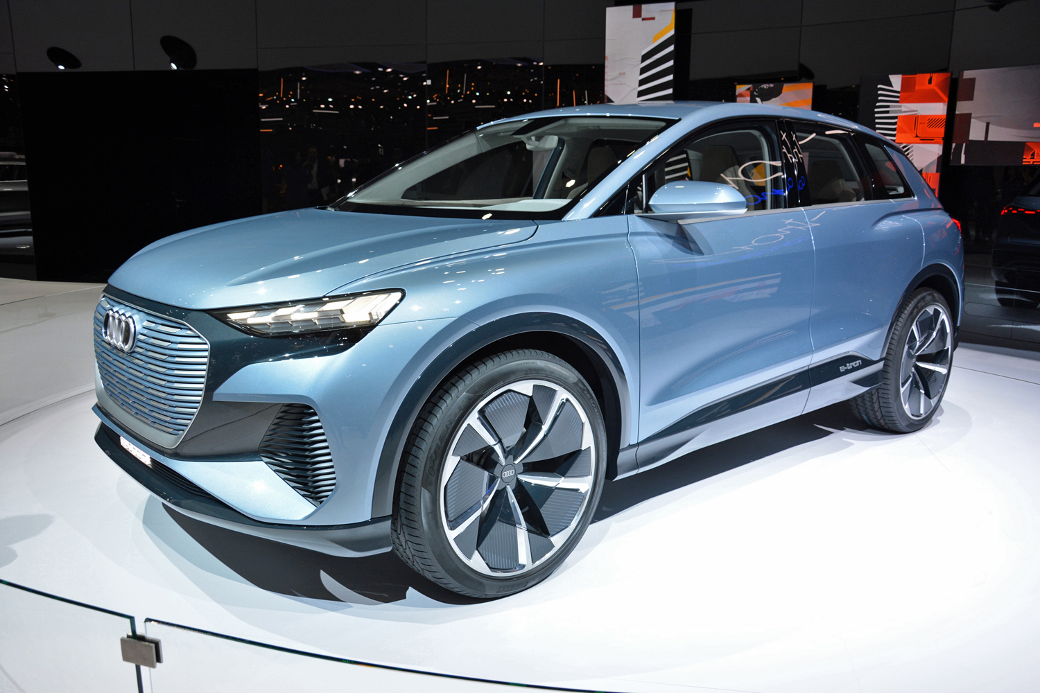 2019 Audi Q4 E-Tron concept