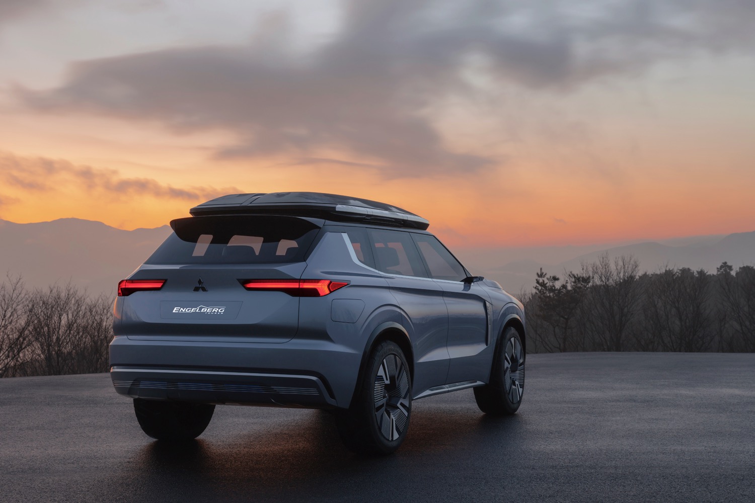 Mitsubishi Engelberg Tourer concept