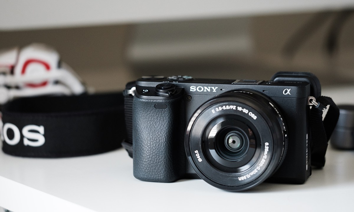 sony a6400 review feat