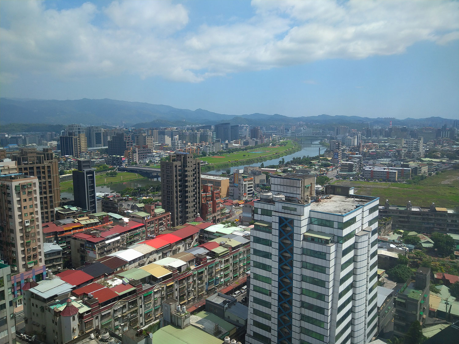 sony xperia 10 plus review cam 8