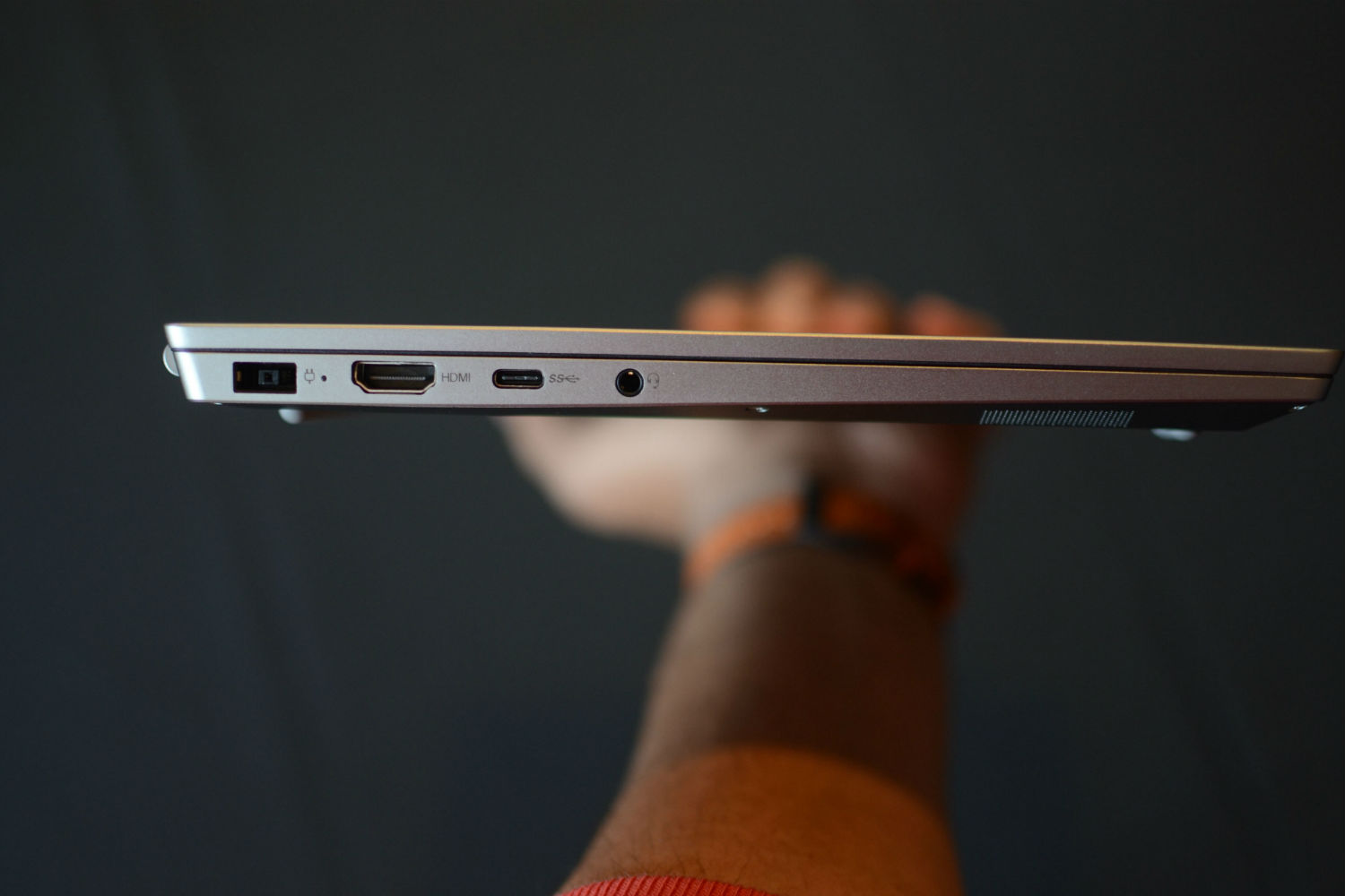 lenovo announces oled thinkpad thinkbook5