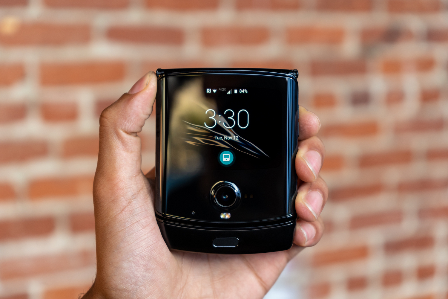 motorola razr hands on features price photos video release date review 16