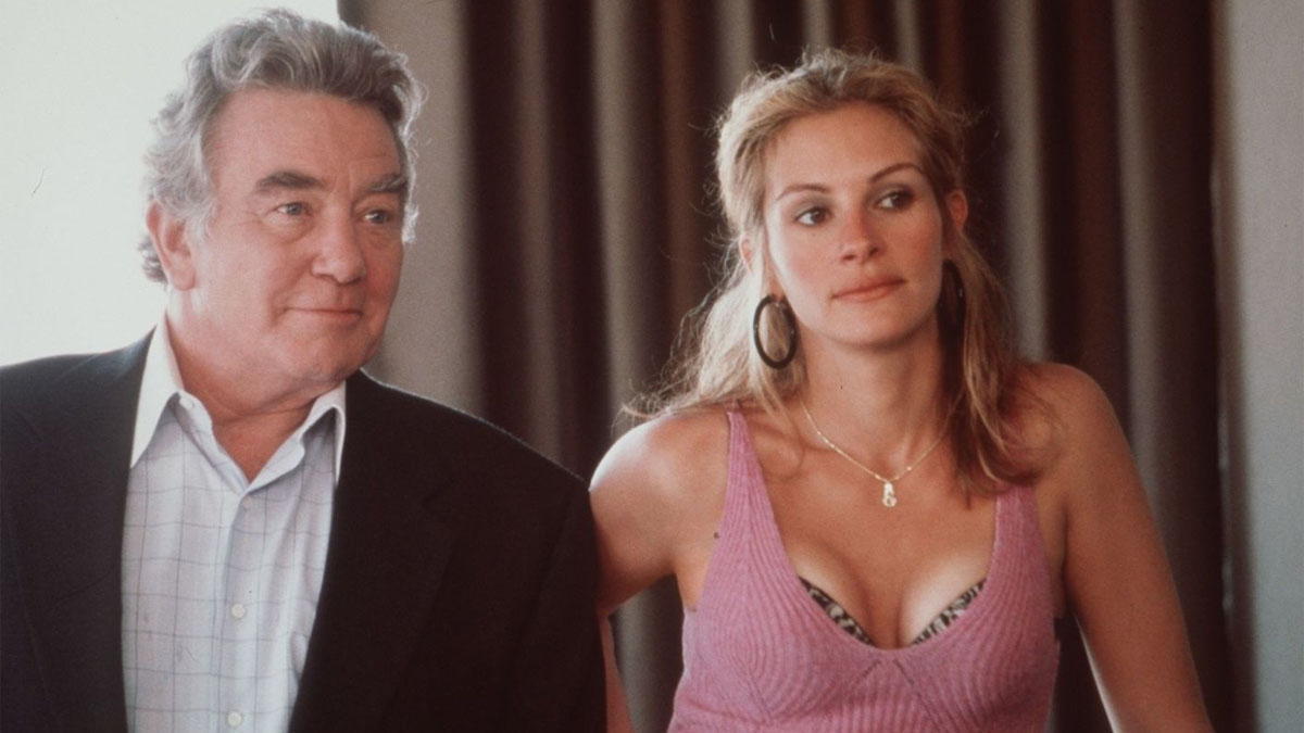 Albert Finney and Julia Roberts in Erin Brockovich.
