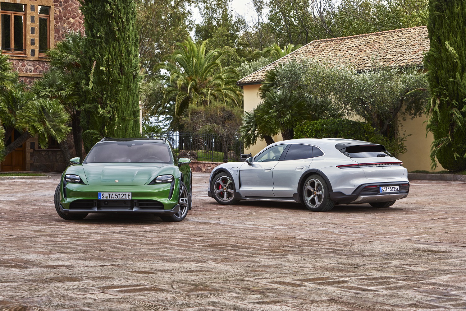 2021 Porsche Taycan Cross Turismo