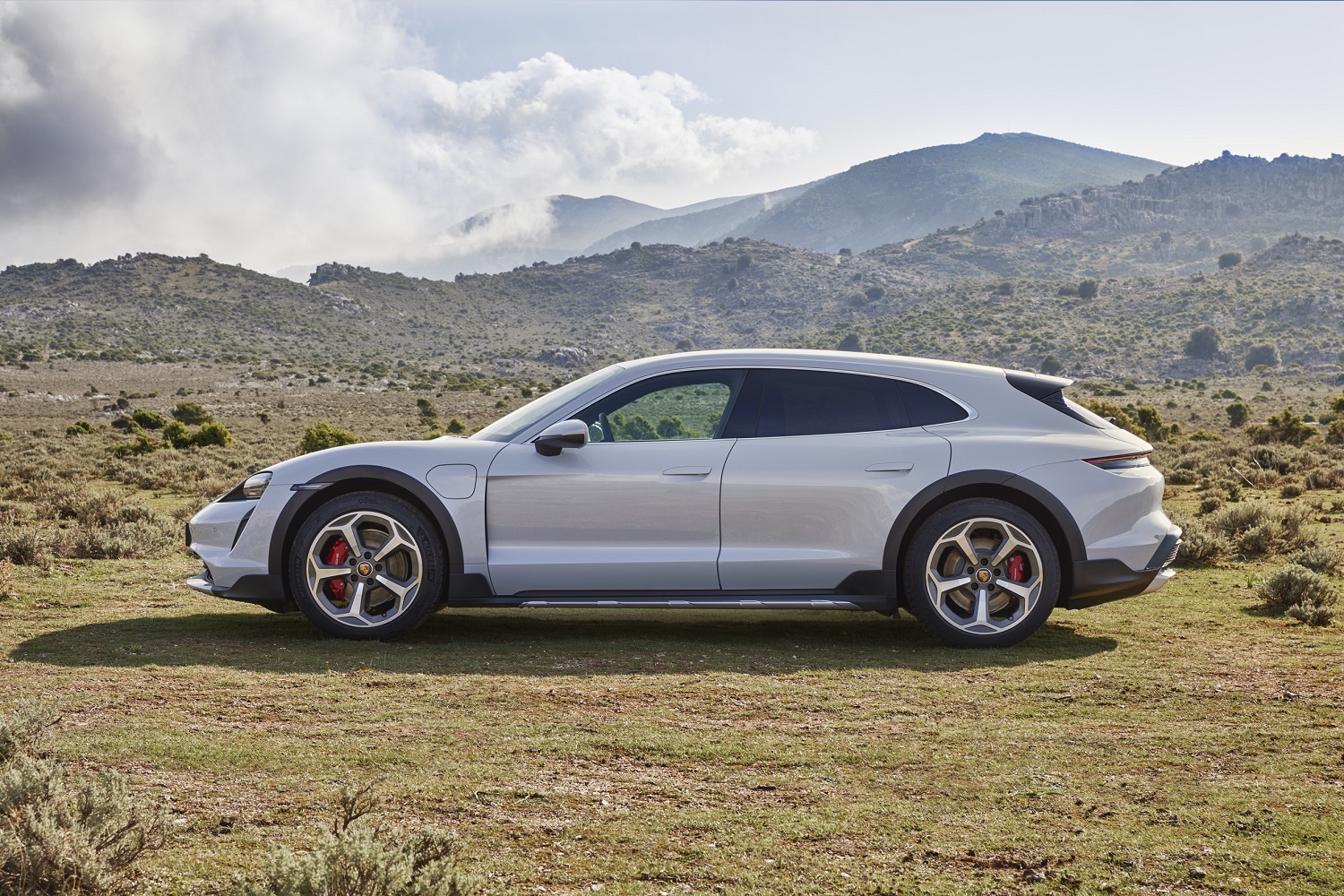 2021 Porsche Taycan Cross Turismo