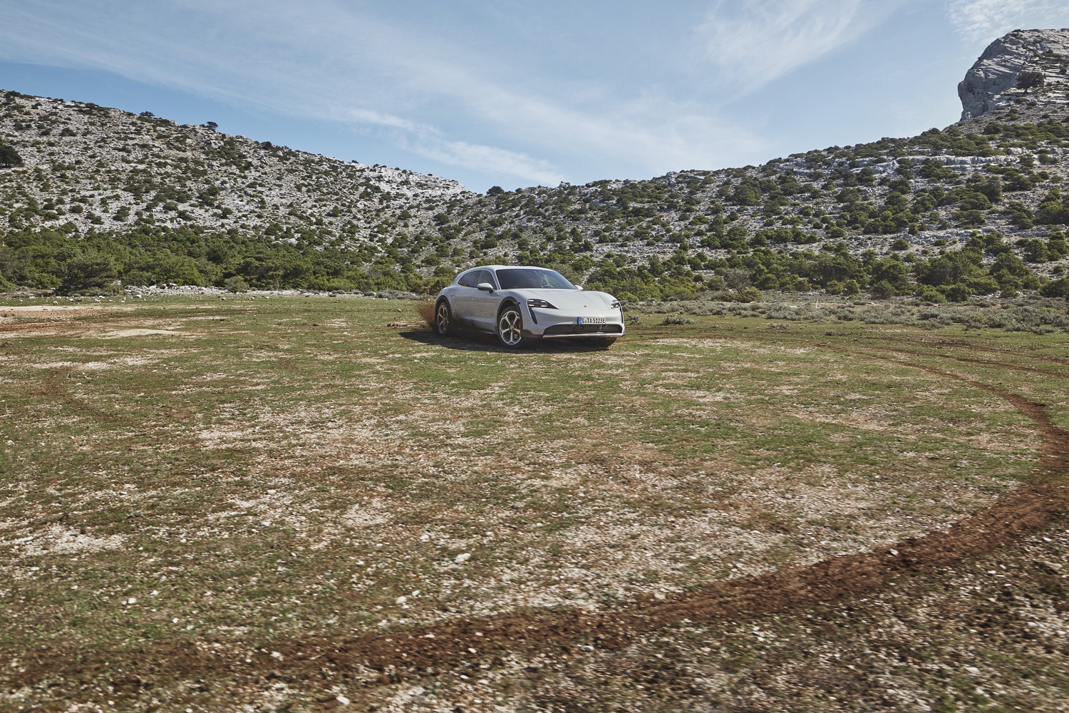 2021 Porsche Taycan Cross Turismo