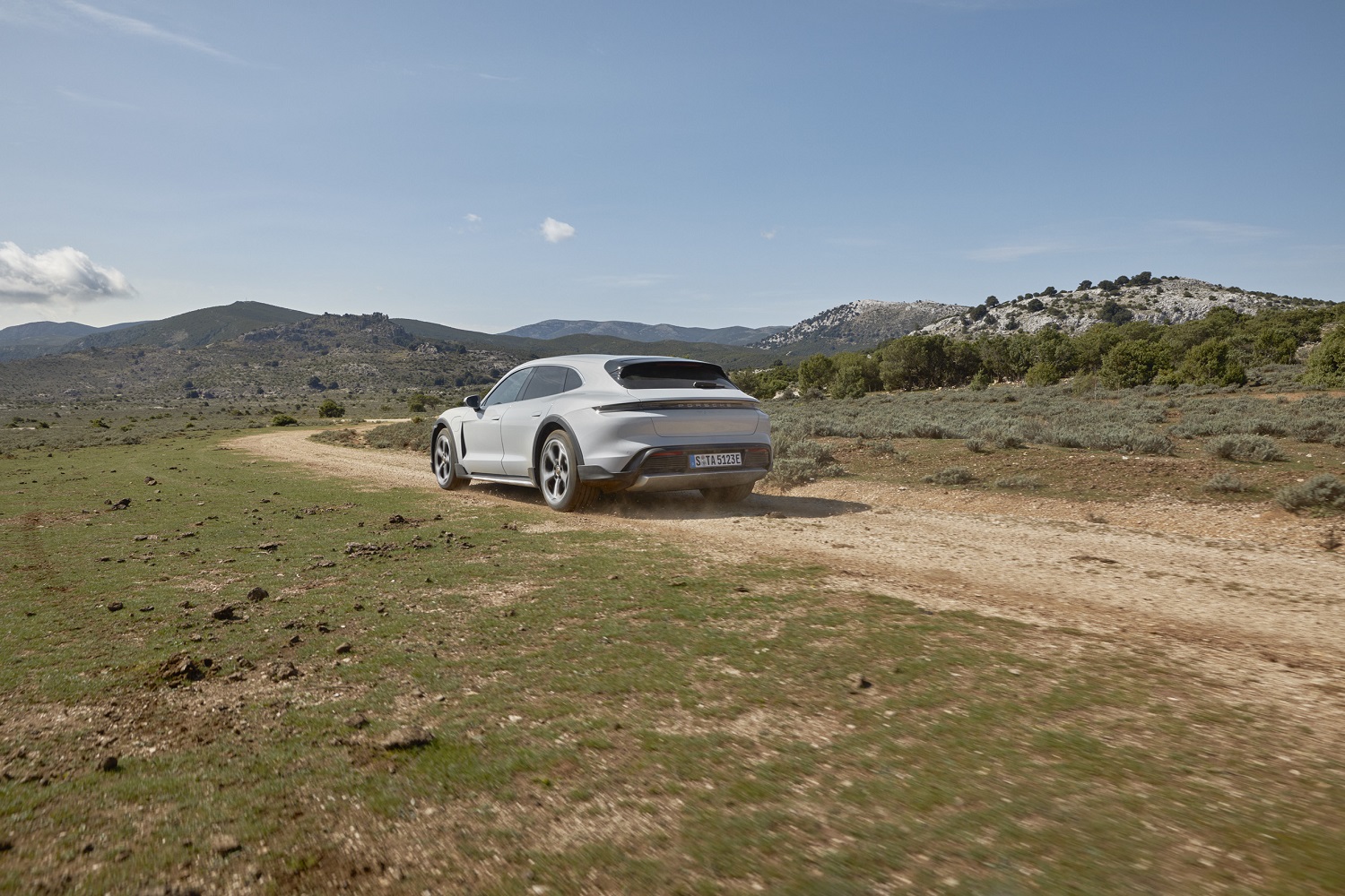 2021 Porsche Taycan Cross Turismo