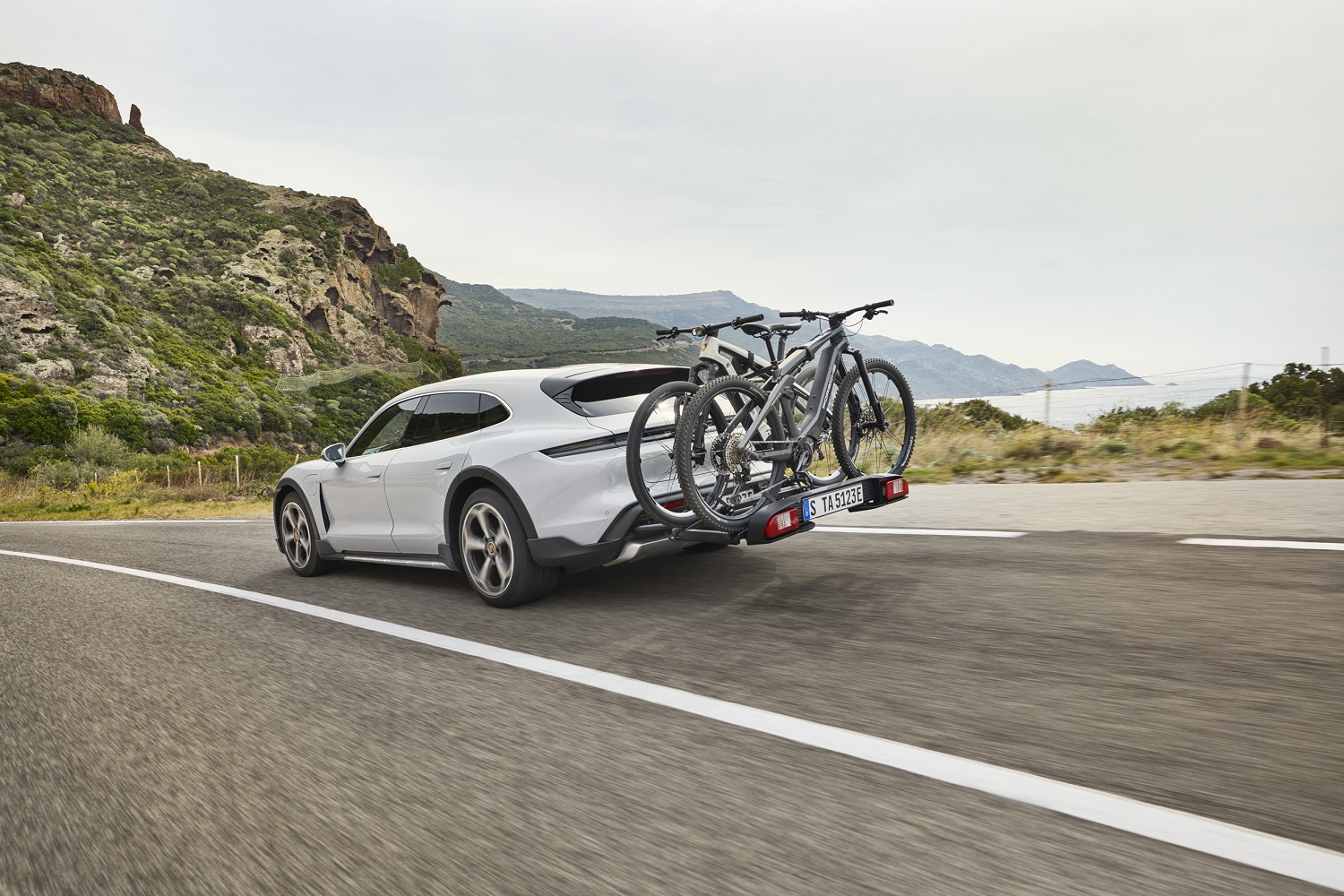 2021 Porsche Taycan Cross Turismo