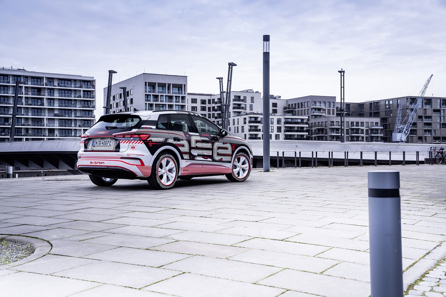 audi previews 2022 q4 e tron compact electric crossover