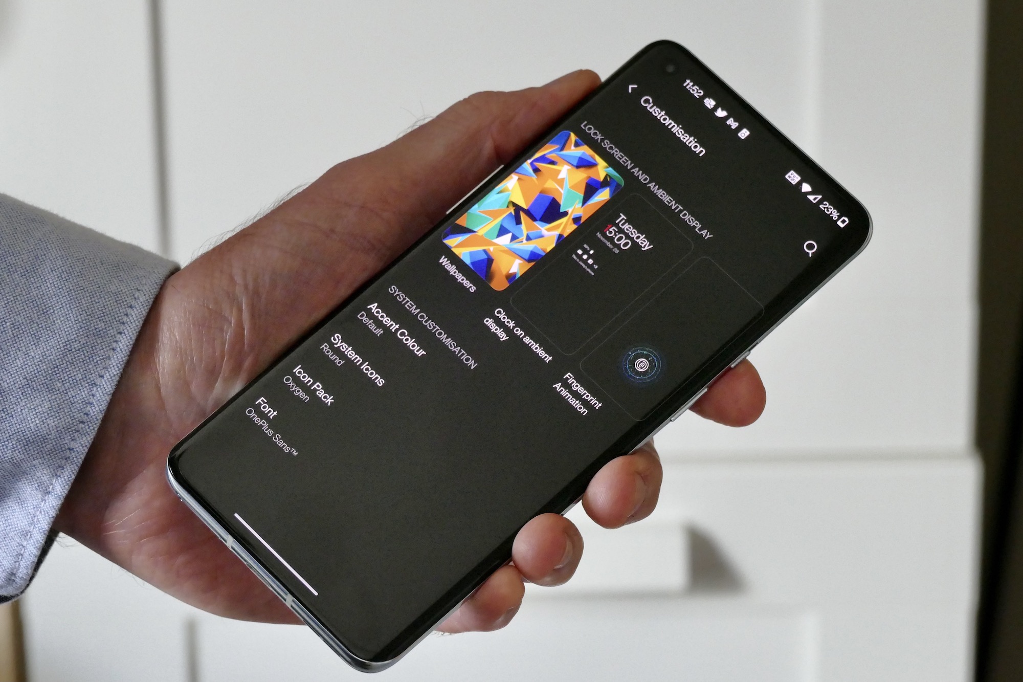 oneplus 9 pro review customization