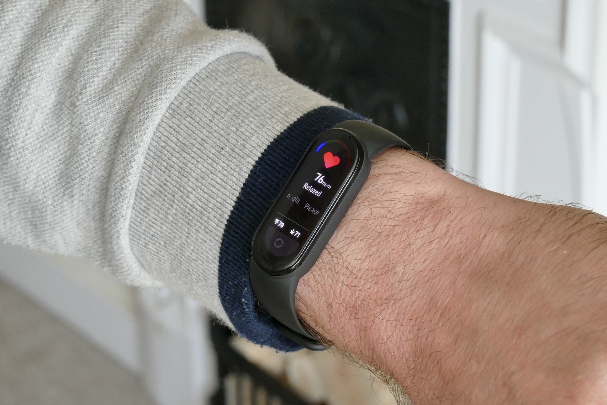 xiaomi mi band 6 review heart rate
