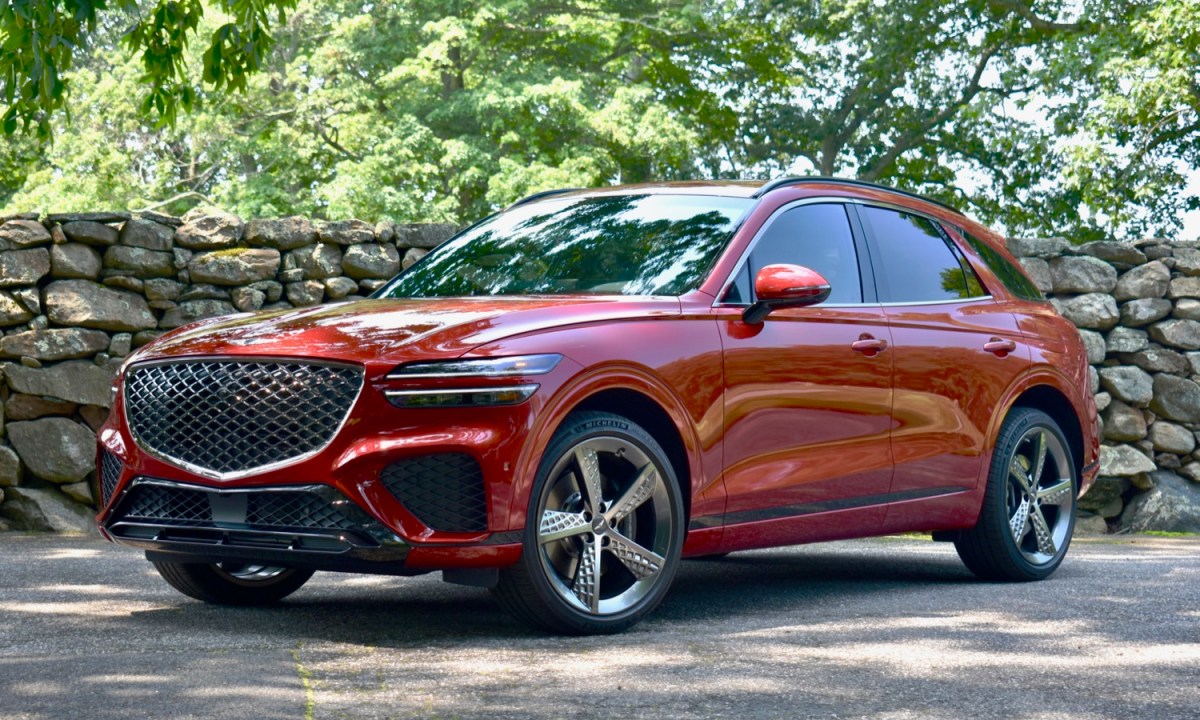 2022 genesis gv70 review front three quarter