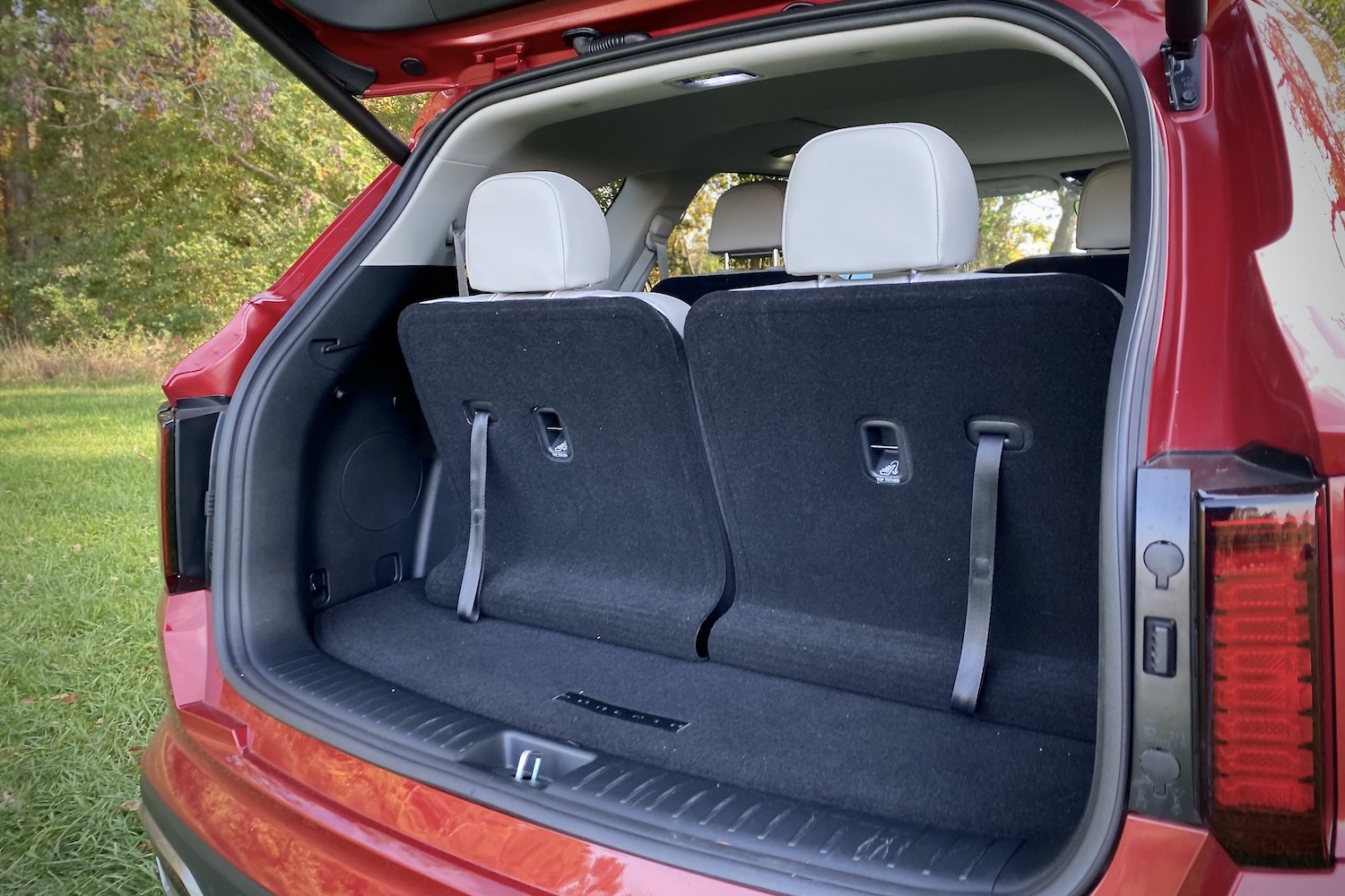 Close up of cargo area of the 2021 Kia Sorento Hybrid with the third row in place.