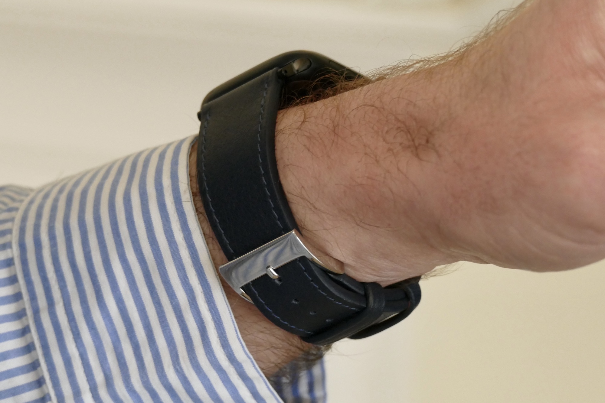 Noreve leather Apple Watch band buckle.