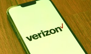 verizon service on an iphone.
