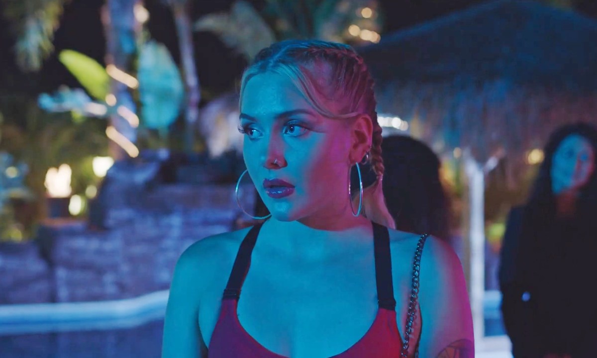 pleasure review neon 4