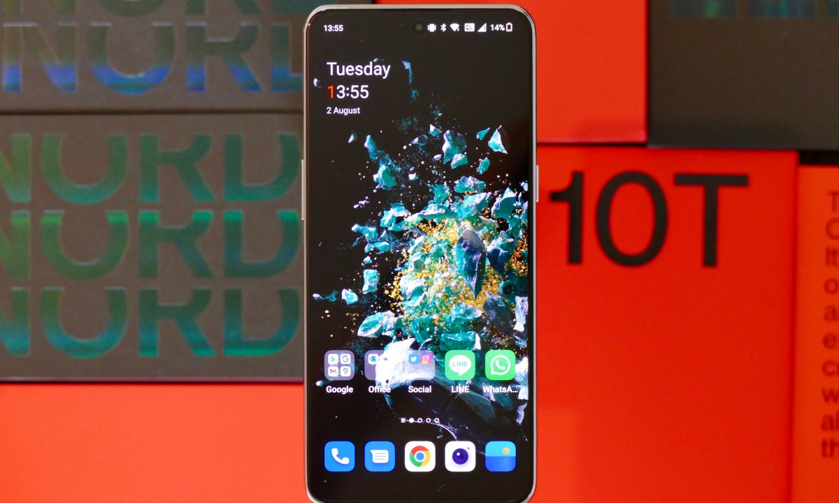 OnePlus 10T screen.
