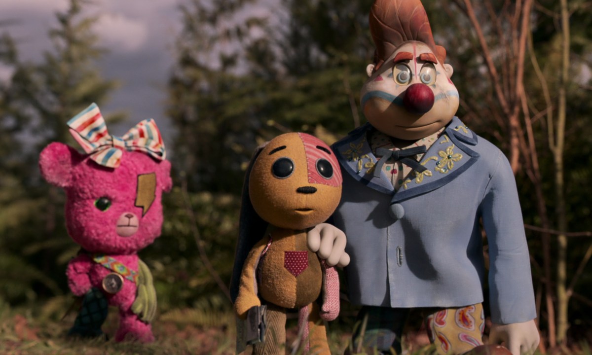 Rosy, Ollie, and Zozo stand on a hill together in Netflix's Lost Ollie.