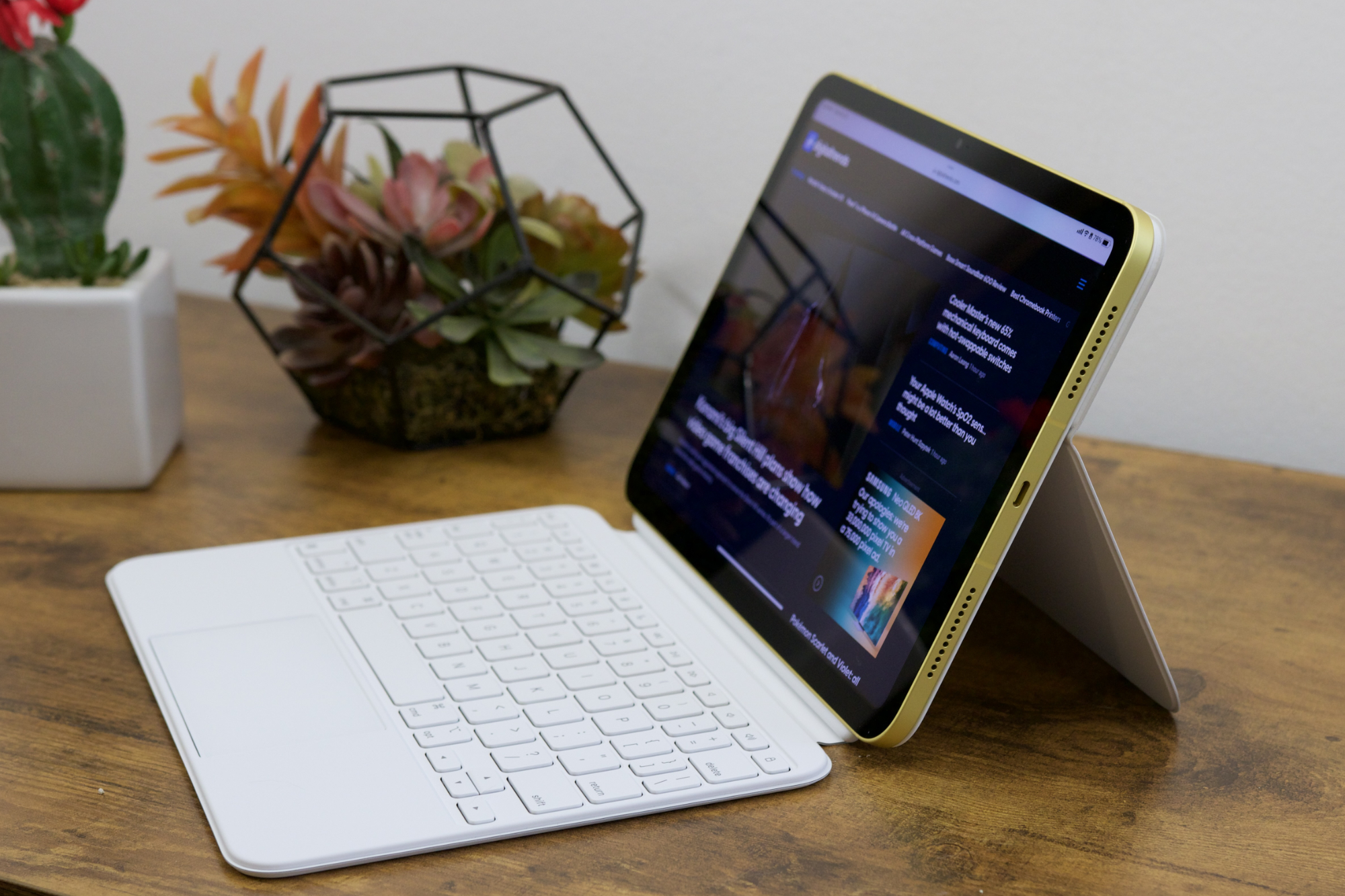 The iPad (2022) in its Magic Keyboard Folio accessory.