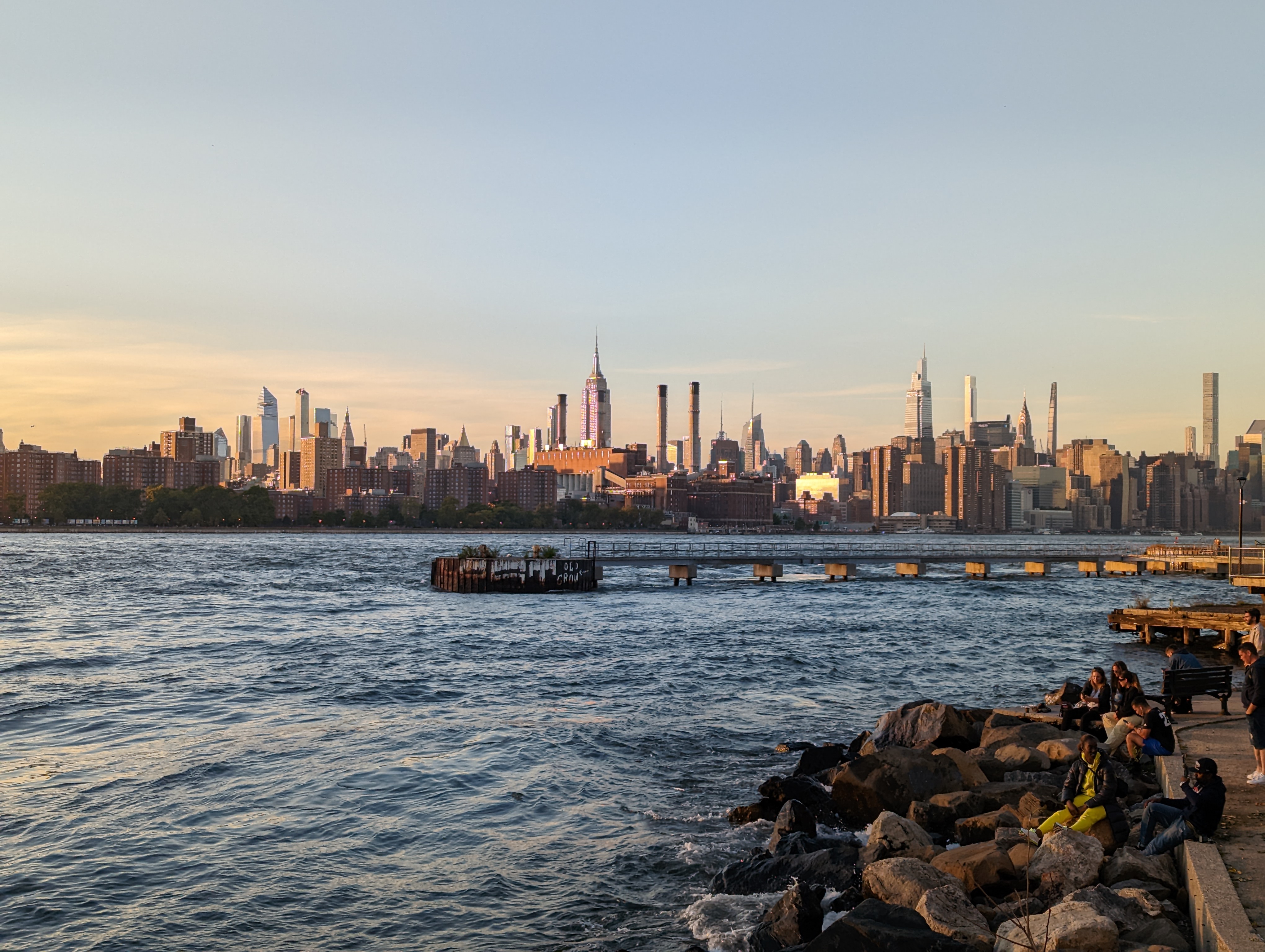 Photo of Manhattan at sunset, taken with the Pixel 7 Pro.