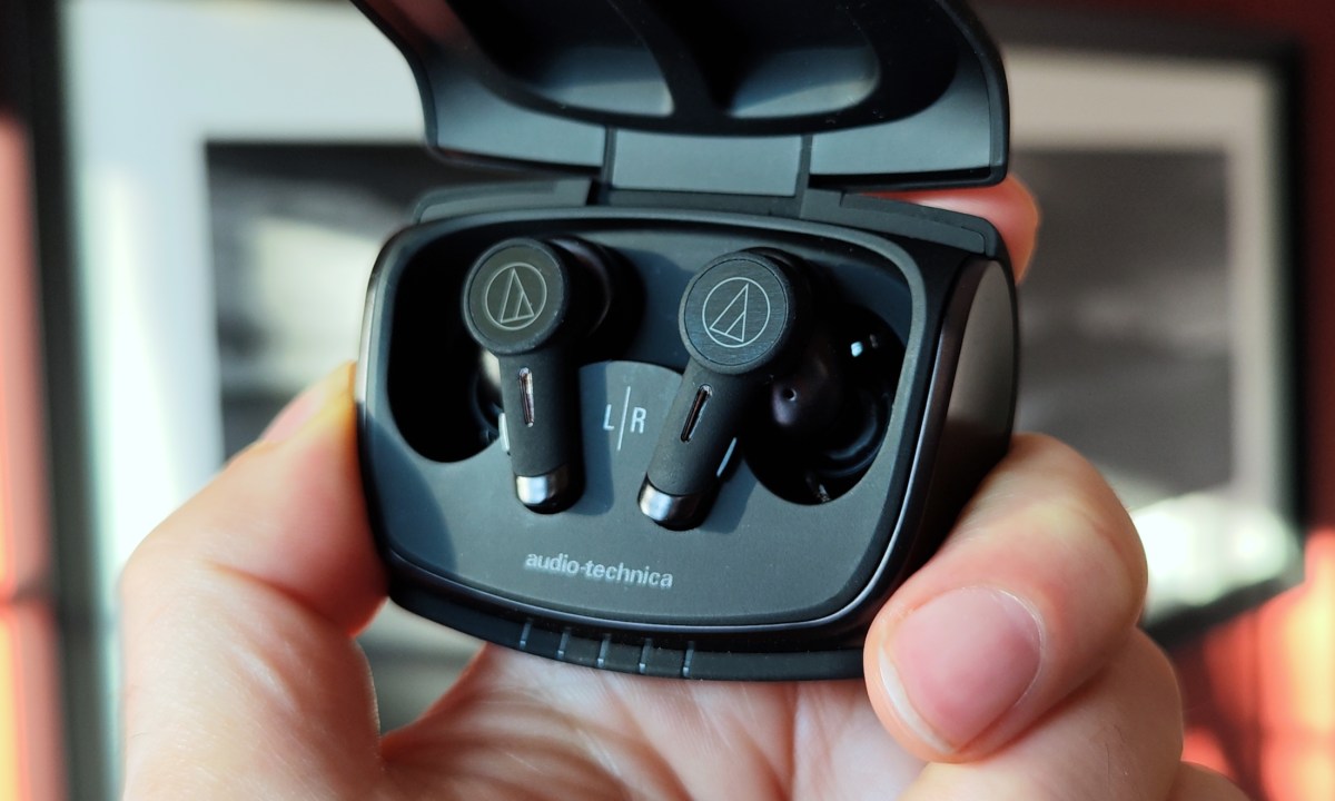 Audio-Technica ATH-TWX9.