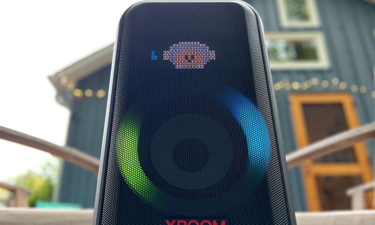 A front view of the LG XBoom LX7 portable party speaker.