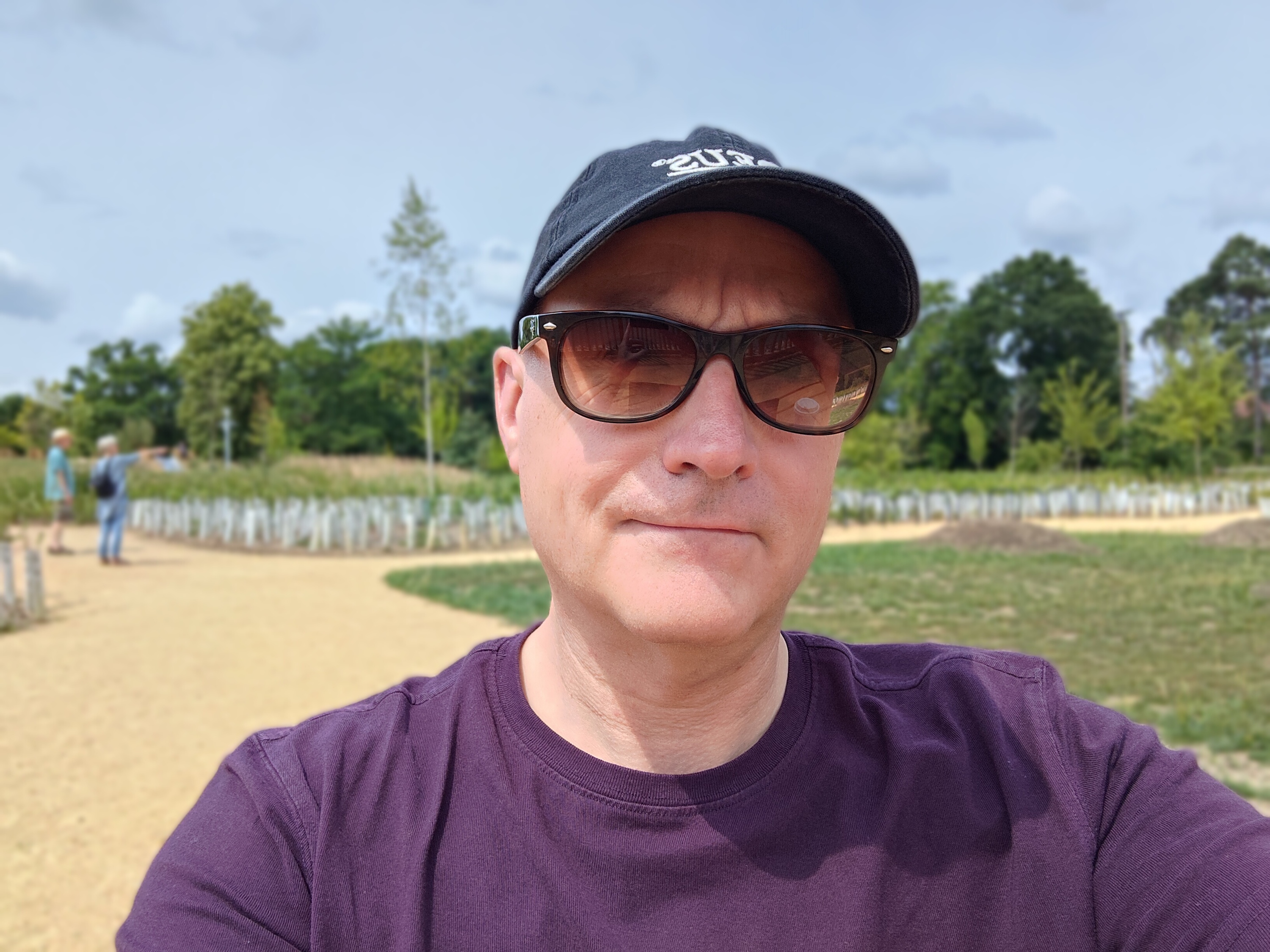 A photo taken with the Asus Zenfone 10's selfie camera.