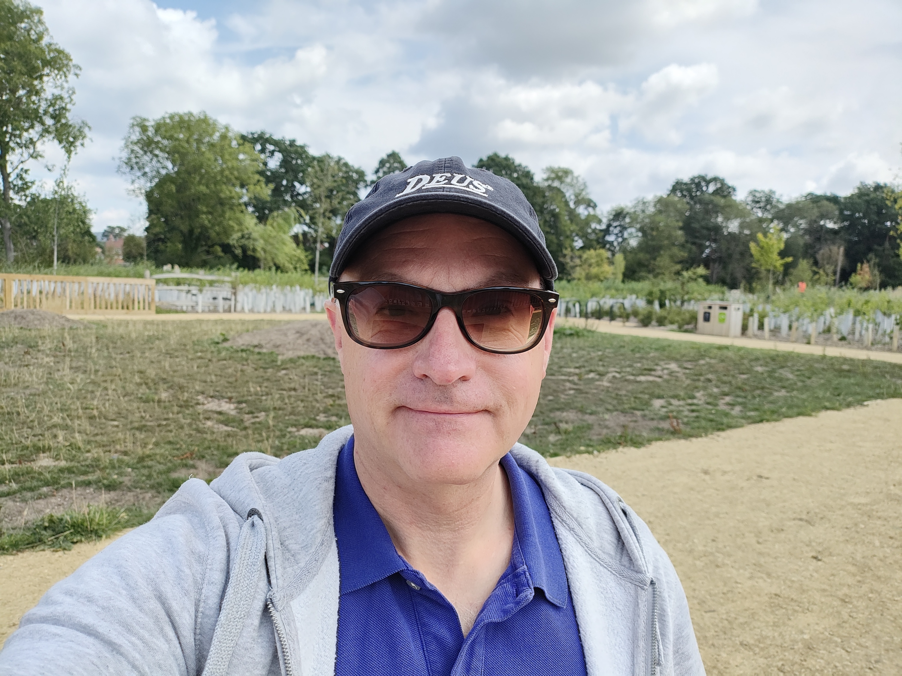 A photo taken with the Motorola Razr 40's main camera in selfie mode.
