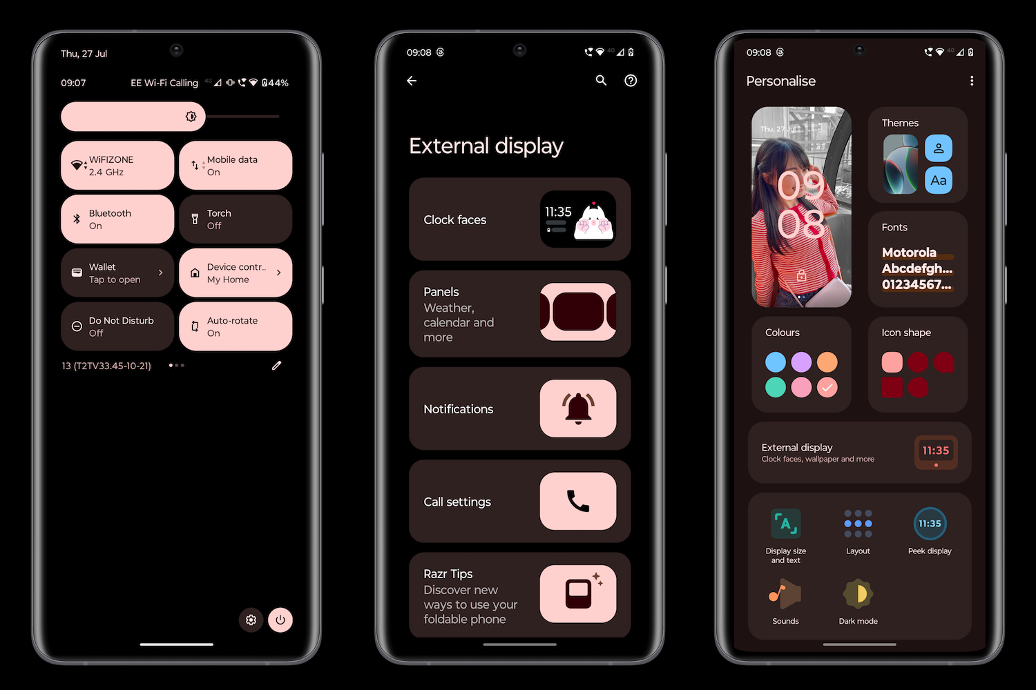 Screenshots taken from the Motorola Razr 40's software.