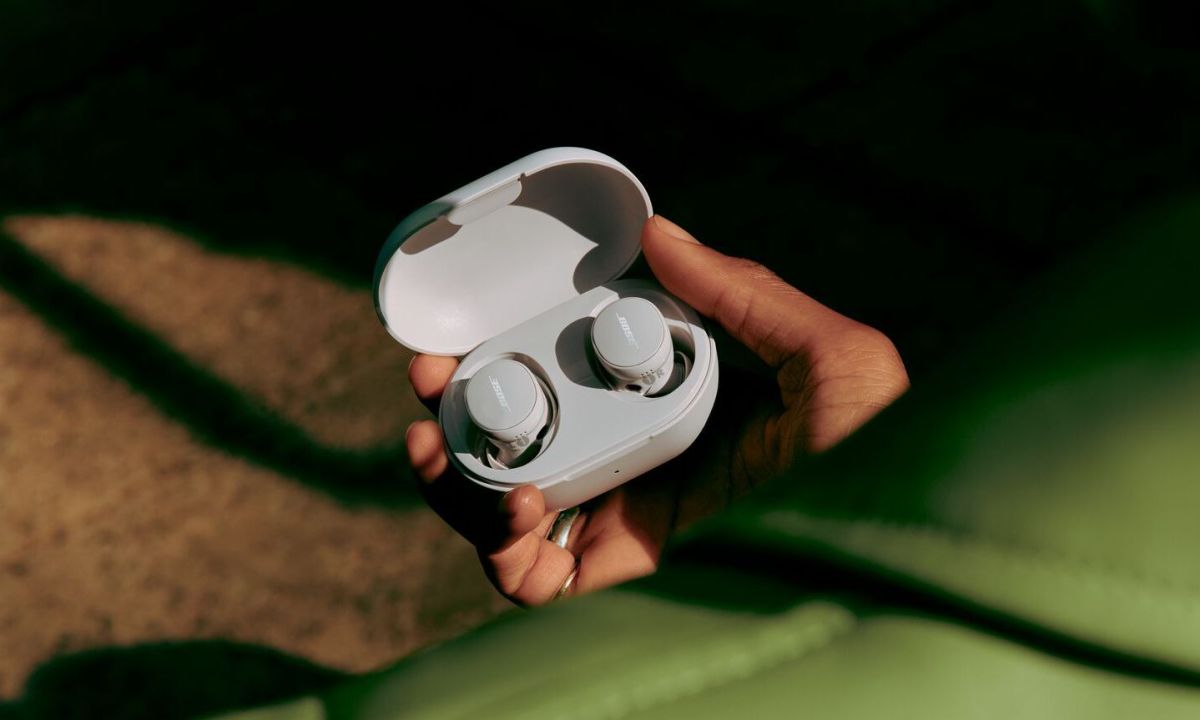 Bose QuietComfort Earbuds.