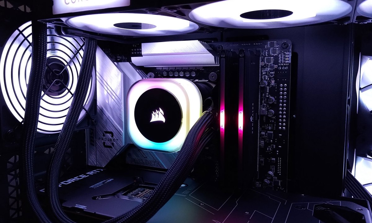 AIO watercooling and fans in the Corsair Vengeance i5100.