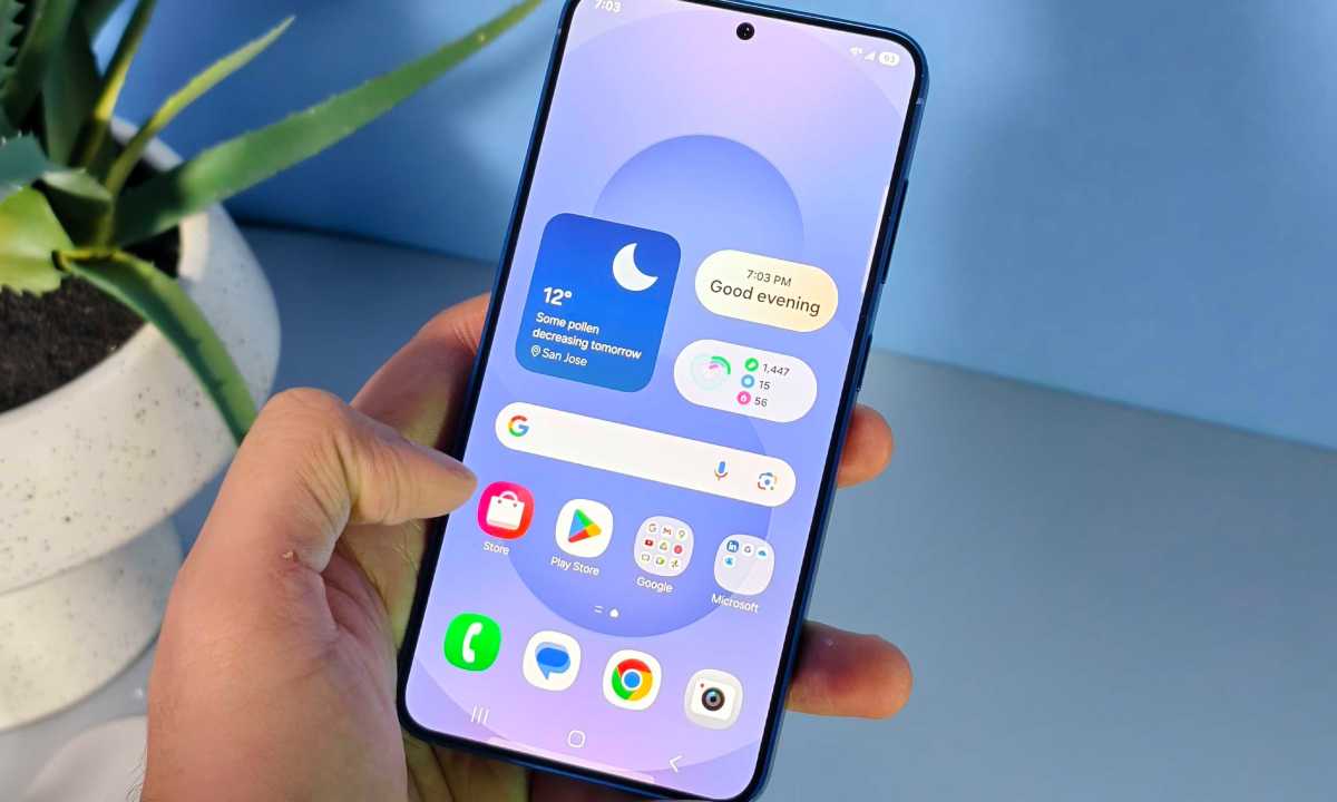 The front of the Samsung Galaxy S25.
