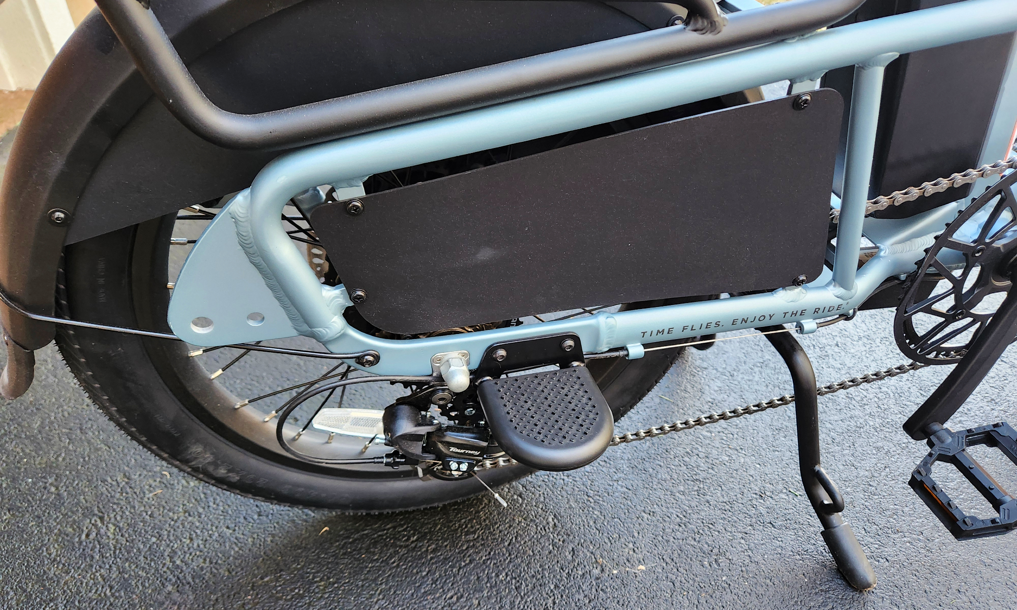 radio flyer flex e bike review on center stand with foot protection and side passenger peg